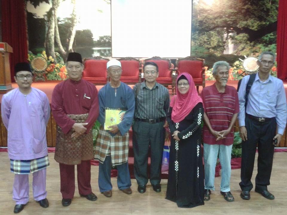 SUMBANGAN JOHOR DALAM PERKEMBANGAN PUISI MELAYU MODEN